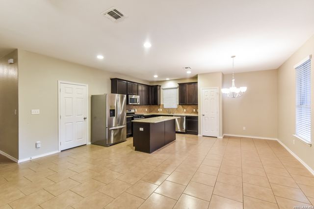 12831 Limestone Way, San Antonio, TX 78253