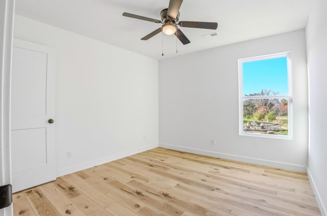 2668 FRAZIER LP, Columbia, MO 65202