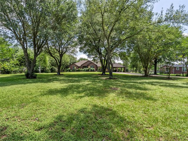 21007 Cook Road, Tomball, TX 77377