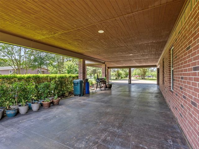 21007 Cook Road, Tomball, TX 77377