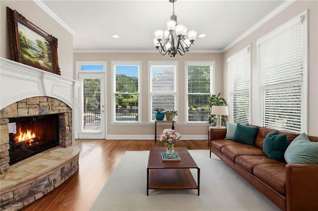 4607 Cardinal Ridge Way, Flowery Branch, GA 30542