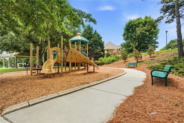 4607 Cardinal Ridge Way, Flowery Branch, GA 30542