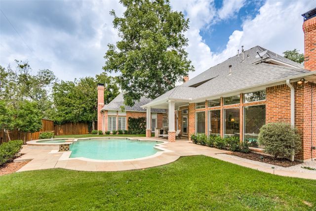 6022 Waggoner Drive, Dallas, TX 75230