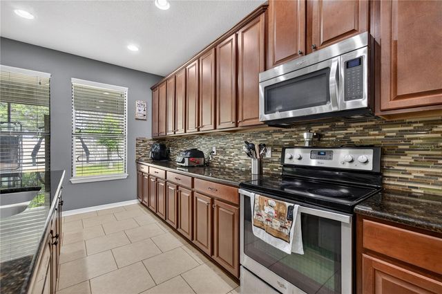 736 WOODS LANDING DRIVE, Minneola, FL 34715