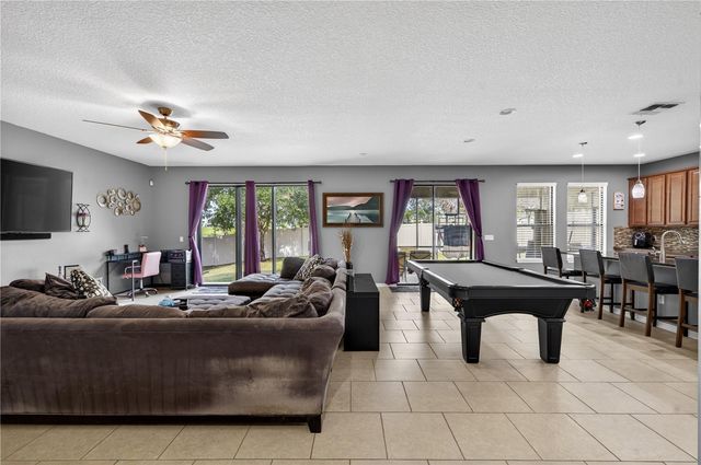 736 WOODS LANDING DRIVE, Minneola, FL 34715