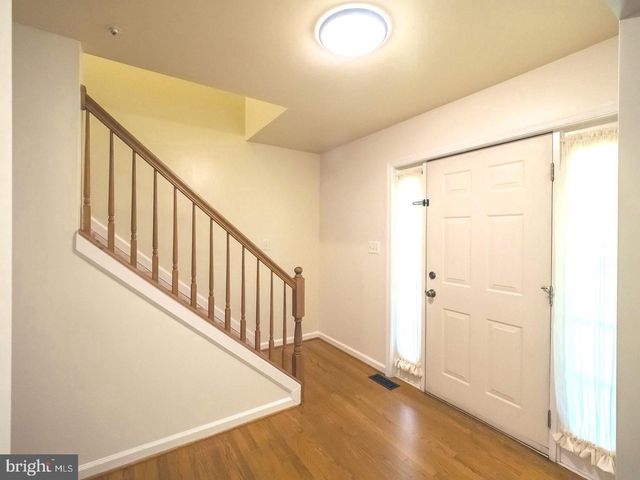 7701 CROOM RD, Upper Marlboro, MD 20772