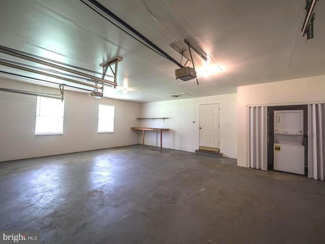 7701 CROOM RD, Upper Marlboro, MD 20772