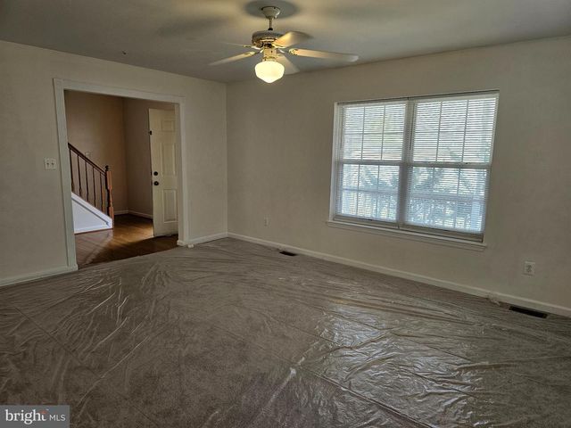 7701 CROOM RD, Upper Marlboro, MD 20772