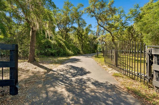 22535 SKYVIEW CIRCLE, Brooksville, FL 34602