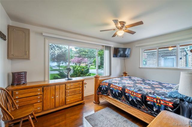 1316 Coolidge Avenue, Saginaw, MI 48638