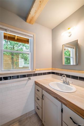 1316 Coolidge Avenue, Saginaw, MI 48638
