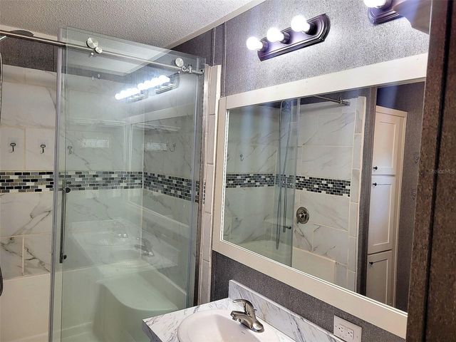 2231 SE STATE ROAD 121, Morriston, FL 32668