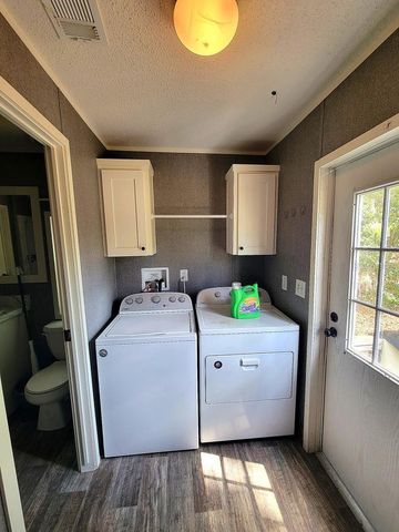 2231 SE STATE ROAD 121, Morriston, FL 32668