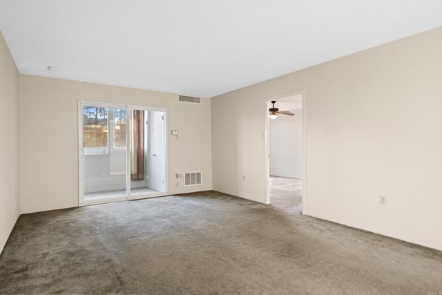 740 Weston Rd Apt 205, Hot Springs, AR 71913