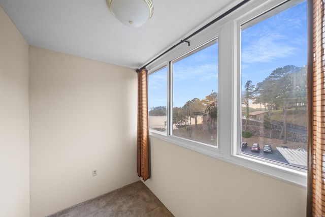 740 Weston Rd Apt 205, Hot Springs, AR 71913