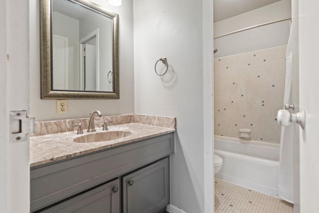 740 Weston Rd Apt 205, Hot Springs, AR 71913