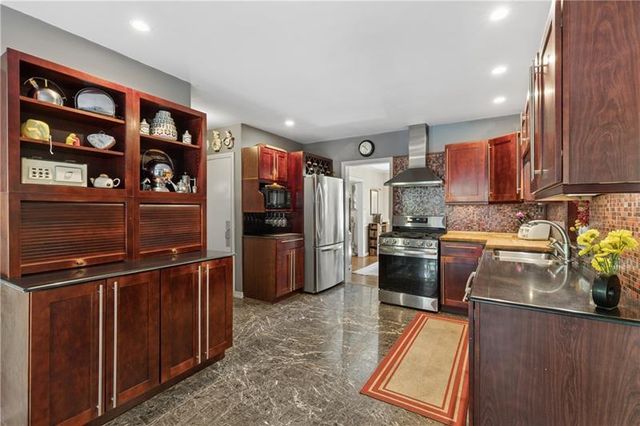 4590 Dudley Lane, Atlanta, GA 30327