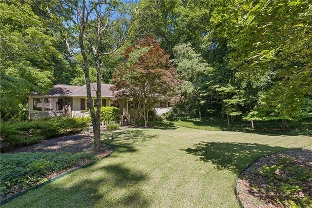 4590 Dudley Lane, Atlanta, GA 30327