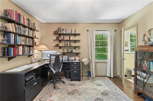 4590 Dudley Lane, Atlanta, GA 30327