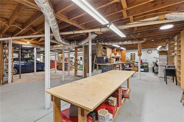 4590 Dudley Lane, Atlanta, GA 30327