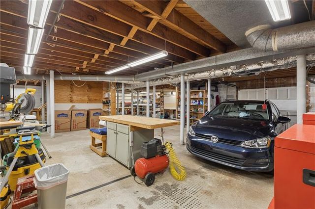 4590 Dudley Lane, Atlanta, GA 30327