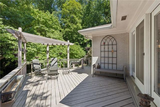 4590 Dudley Lane, Atlanta, GA 30327