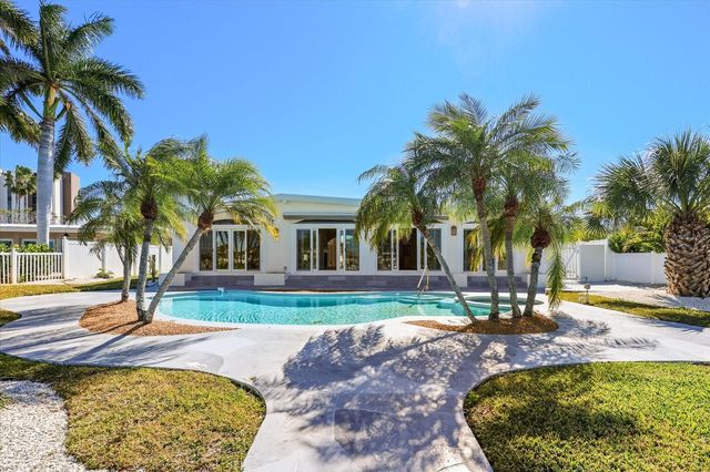 24 DOLPHIN DRIVE, Treasure Island, FL 33706