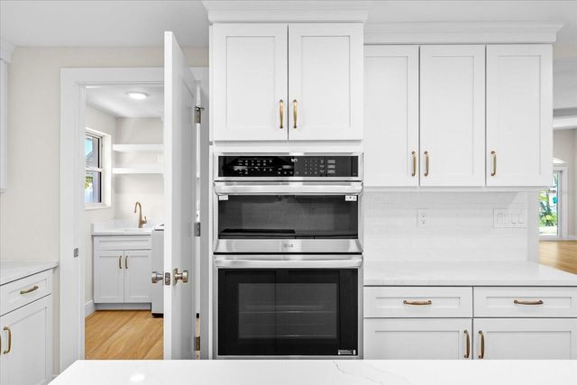 24 DOLPHIN DRIVE, Treasure Island, FL 33706