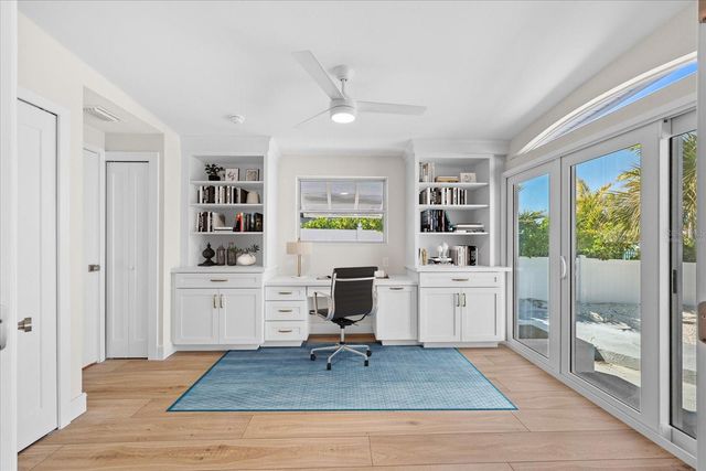 24 DOLPHIN DRIVE, Treasure Island, FL 33706