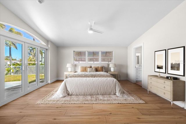 24 DOLPHIN DRIVE, Treasure Island, FL 33706