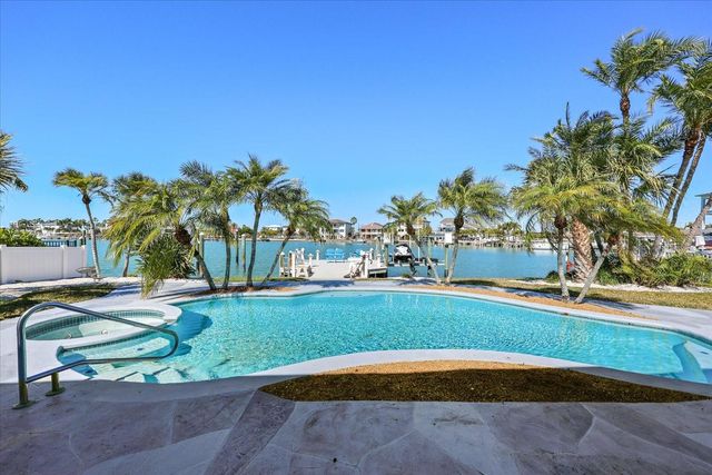 24 DOLPHIN DRIVE, Treasure Island, FL 33706