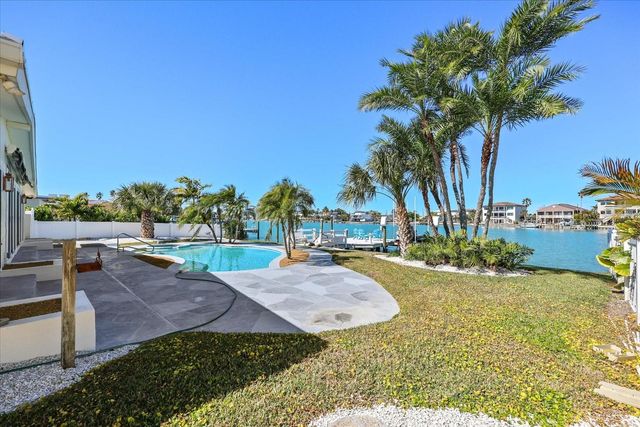 24 DOLPHIN DRIVE, Treasure Island, FL 33706