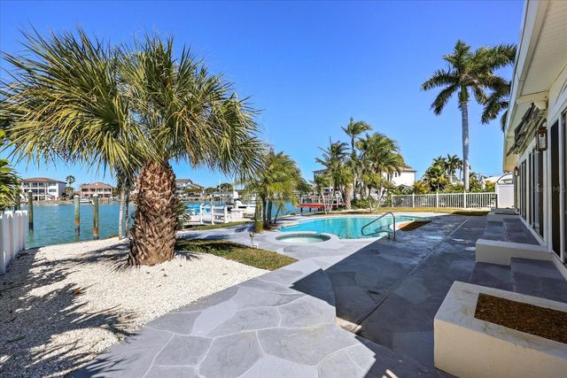 24 DOLPHIN DRIVE, Treasure Island, FL 33706