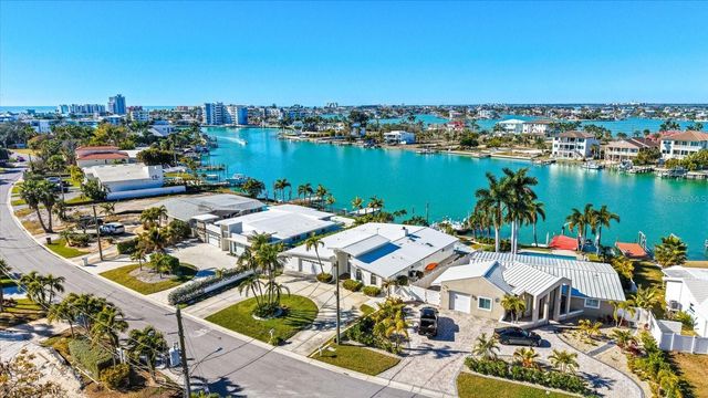 24 DOLPHIN DRIVE, Treasure Island, FL 33706