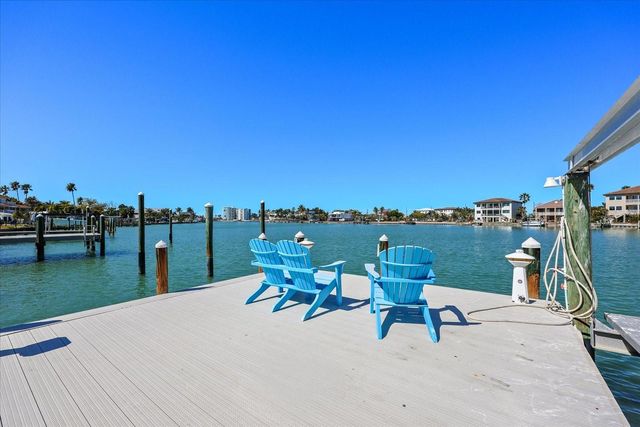 24 DOLPHIN DRIVE, Treasure Island, FL 33706