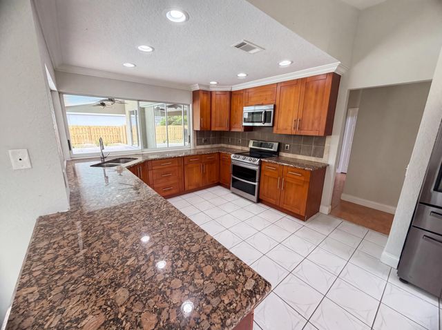 711 SE Celtic Avenue, Port St. Lucie, Port St Lucie, FL 34983