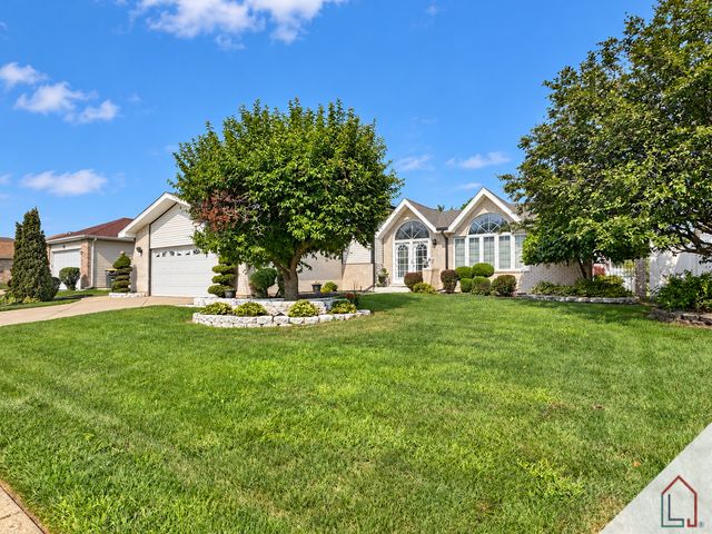 18165 Brittany Lane, Lansing, IL 60438