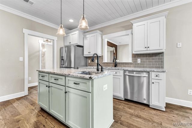 107 County Road 29 Road, Prattville, AL 36067