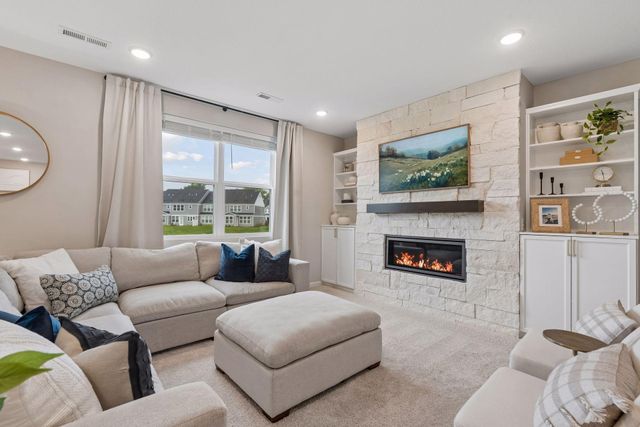 12810 Weber Lane, Rogers, MN 55374