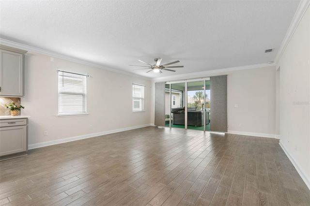 13 LAS BRISAS WAY, Palm Coast, FL 32137