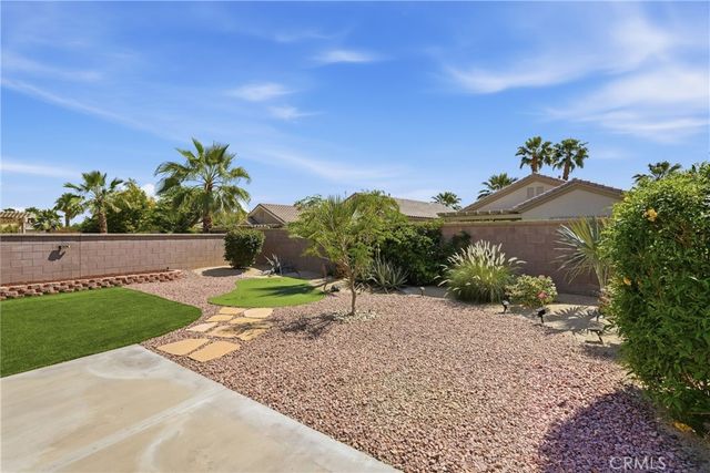 78697 Hampshire, Palm Desert, CA 92211