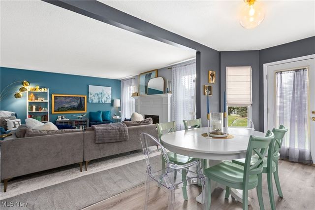 1031 Ledgestone Drive, Wadsworth, OH 44281