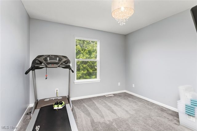 1031 Ledgestone Drive, Wadsworth, OH 44281