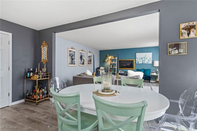 1031 Ledgestone Drive, Wadsworth, OH 44281