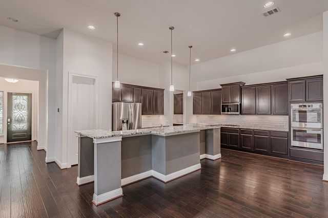 112 Sundown Ridge Place, The Woodlands, TX 77375