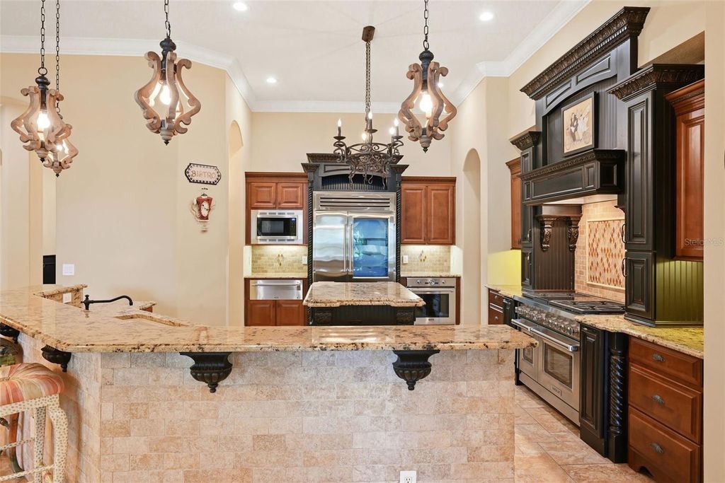Image 20 of property listing at 9679 WESTOVER ROBERTS RD, Windermere, FL 34786