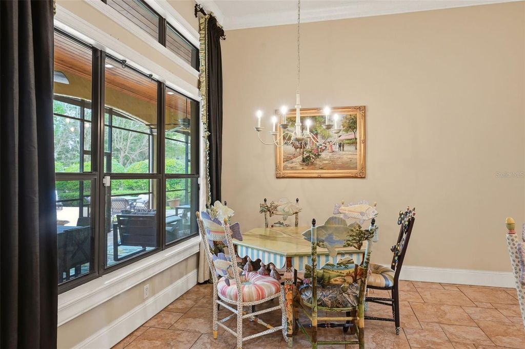 Image 26 of property listing at 9679 WESTOVER ROBERTS RD, Windermere, FL 34786