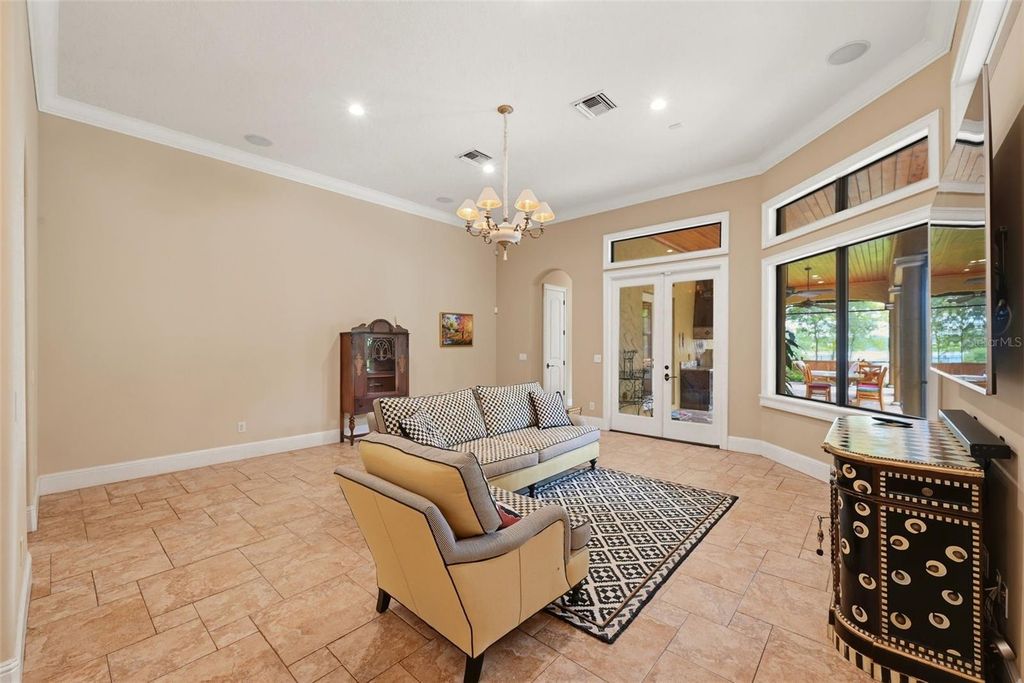 Image 28 of property listing at 9679 WESTOVER ROBERTS RD, Windermere, FL 34786
