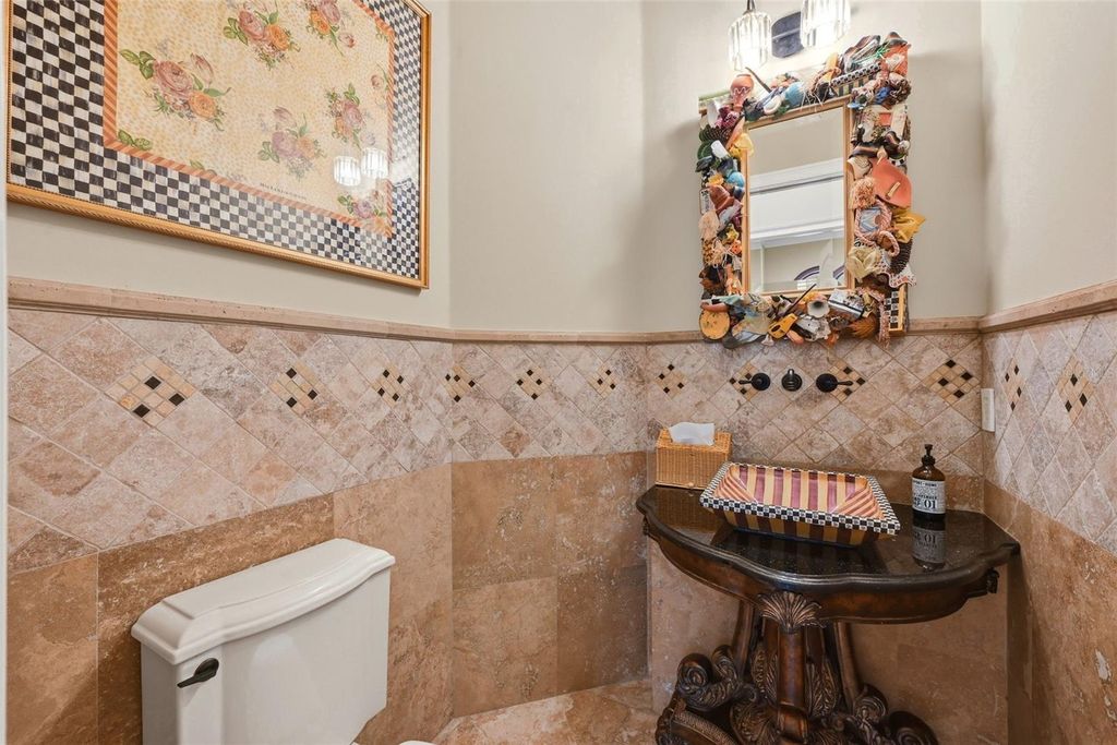 Image 34 of property listing at 9679 WESTOVER ROBERTS RD, Windermere, FL 34786