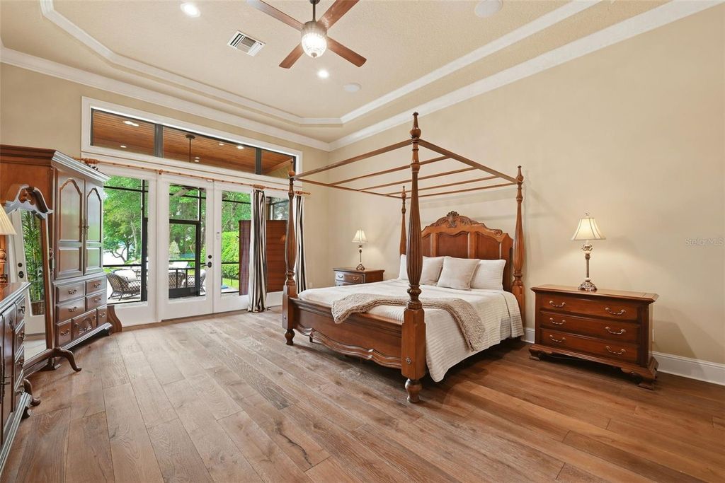 Image 35 of property listing at 9679 WESTOVER ROBERTS RD, Windermere, FL 34786